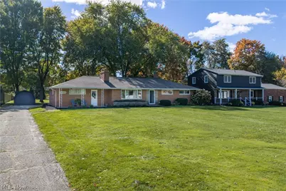1602 Schneider Street NW, North Canton, OH 44720 - Photo 3