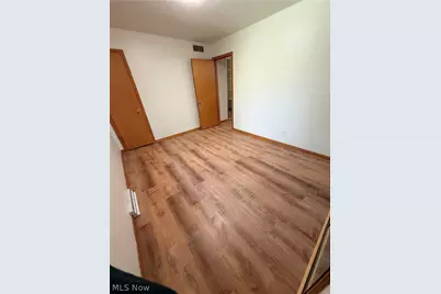 2854 Long Road, Akron, OH 44312 - Photo 5
