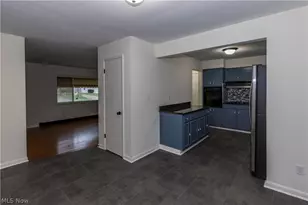 668 Cliffside Dr, Akron, OH 44313 - Photo 9
