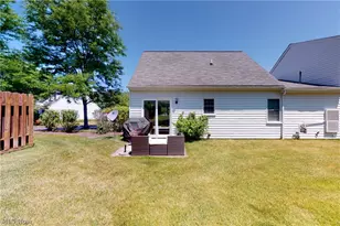 8785 Eastbrook Cir, Chagrin Falls, OH 44023 - Photo 41
