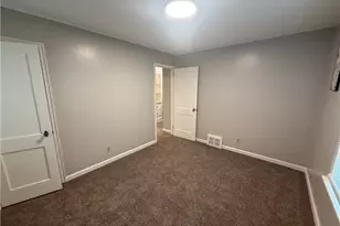 339 Morningview Ave, Akron, OH 44305 - Photo 11