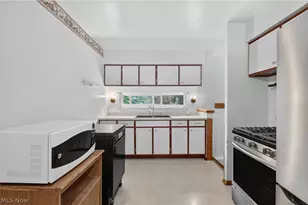 972 Rosewood Dr, Elyria, OH 44035 - Photo 11