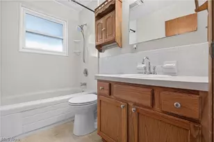 972 Rosewood Dr, Elyria, OH 44035 - Photo 23
