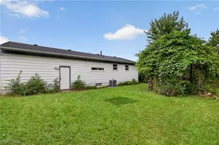 972 Rosewood Dr, Elyria, OH 44035 - Photo 29