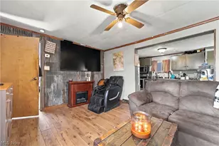 235 E Lincoln St, New Lexington, OH 43764 - Photo 5