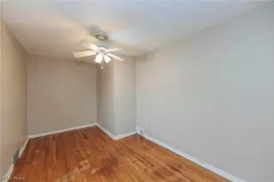 916 West Dr, Sheffield Lake, OH 44054 - Photo 21