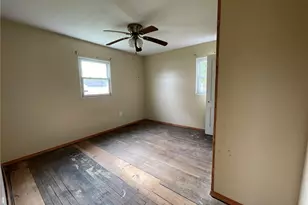 1933 Bollinger Ave NE, Canton, OH 44705 - Photo 15