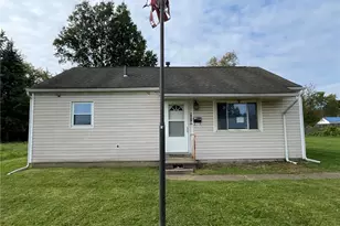 1933 Bollinger Ave NE, Canton, OH 44705 - Photo 1
