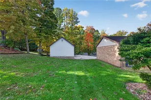 5900 Timber Ave, Louisville, OH 44641 - Photo 23