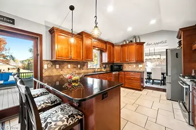 6239 Crossview Road, Green Hills, OH 44131 - Photo 11