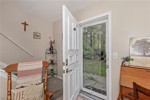 1393 Munroe Falls Ave, Cuyahoga Falls, OH 44221 - Photo 5
