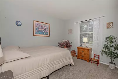 1393 Munroe Falls Avenue, Cuyahoga Falls, OH 44221 - Photo 17