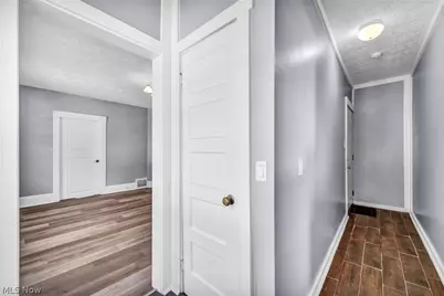 16321 Arcade Avenue #2, Loveland, OH 44110 - Photo 35