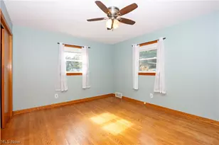 2207 Robinhood Dr, Wooster, OH 44691 - Photo 13