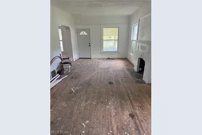 517 E 107th Street, Loveland, OH 44108 - Photo 11