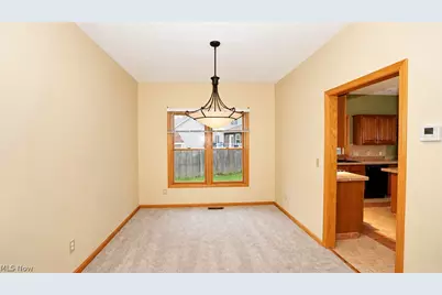 835 Lehigh Avenue, Cuyahoga Falls, OH 44221 - Photo 27