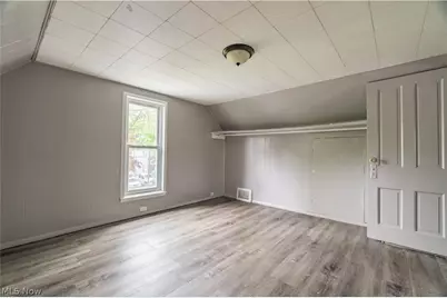 904 Work Drive, Akron, OH 44320 - Photo 23