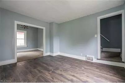 904 Work Drive, Akron, OH 44320 - Photo 9