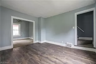 904 Work Dr, Akron, OH 44320 - Photo 9