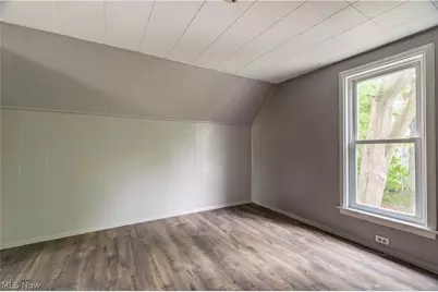 904 Work Drive, Akron, OH 44320 - Photo 27
