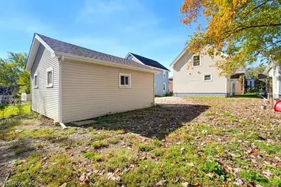 1344 Glenwood Avenue SE, Massillon, OH 44646 - Photo 5