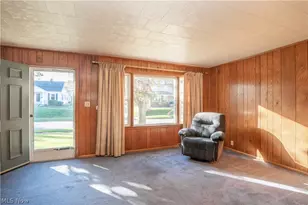 364 25th St NW, Massillon, OH 44647 - Photo 3