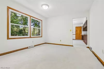 5758 Dailey Road, New Franklin, OH 44319 - Photo 11