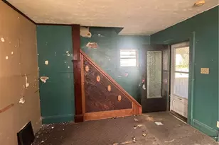 854 Keeney St, Akron, OH 44310 - Photo 7