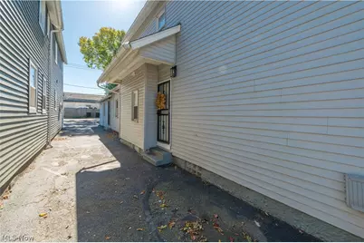 5001 Tillman Avenue, Loveland, OH 44102 - Photo 7