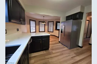 10258 Mayapple Place, Grandview Heights, OH 44147 - Photo 9