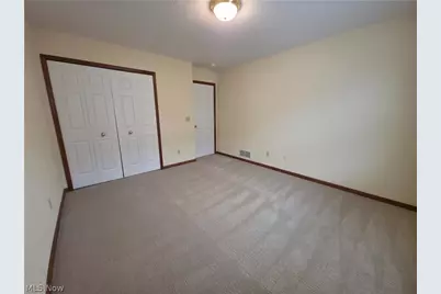 10258 Mayapple Place, Grandview Heights, OH 44147 - Photo 21