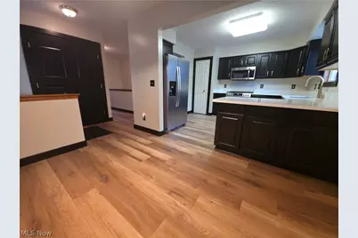10258 Mayapple Place, Grandview Heights, OH 44147 - Photo 7