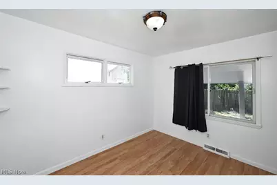 260 E York Street, Akron, OH 44310 - Photo 25