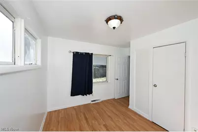 260 E York Street, Akron, OH 44310 - Photo 23