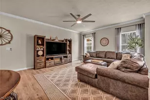 3017 Bonita Circle SE, Canal Fulton, OH 44614 - Photo 11