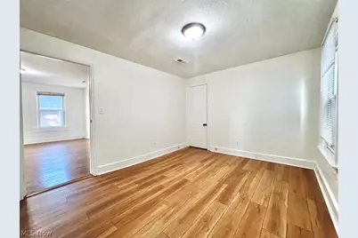 2701 W 14th Street, Loveland, OH 44113 - Photo 21