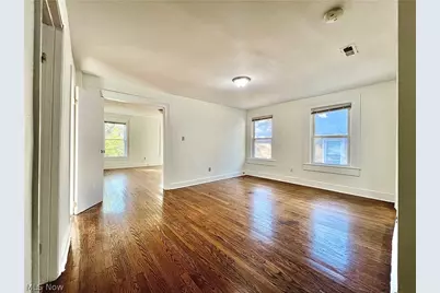 2701 W 14th Street, Loveland, OH 44113 - Photo 13