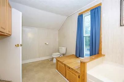 223 Monroe Street, Loudonville, OH 44842 - Photo 19