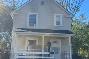 1214 Bellows St, Akron, OH 44301 - Photo 1