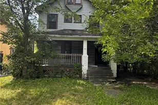 712 E 133rd St, Loveland, OH 44110 - Photo 1