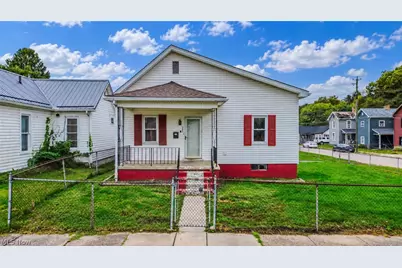 205 Gray Street, Zanesville, OH 43701 - Photo 1
