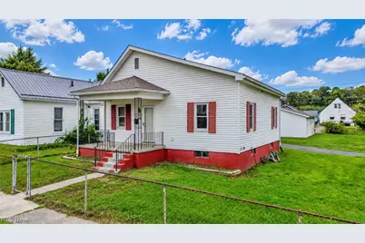 205 Gray Street, Zanesville, OH 43701 - Photo 3