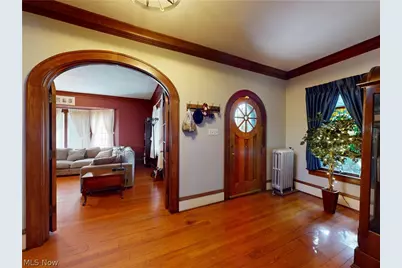 217 4th Street NE, Massillon, OH 44646 - Photo 3