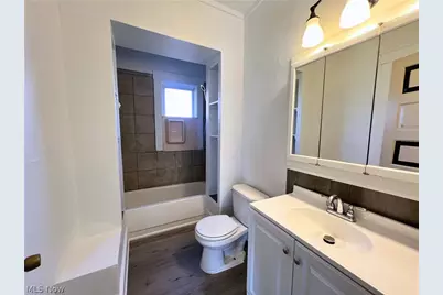 4004 Carlyle Avenue, Loveland, OH 44109 - Photo 9