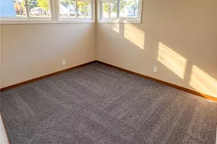 1936 Windsor St, Cuyahoga Falls, OH 44221 - Photo 7