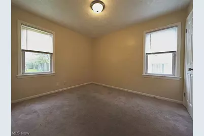 16913 Lotus Drive, Loveland, OH 44128 - Photo 5