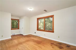 499 Bastogne Dr, Akron, OH 44303 - Photo 15