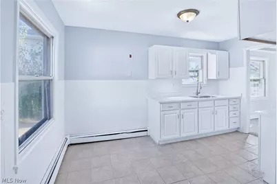 12504 Carrington Avenue, Loveland, OH 44135 - Photo 17