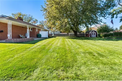 445 35th Street SE, Canton, OH 44707 - Photo 3