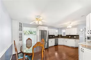 445 35th St SE, Canton, OH 44707 - Photo 9